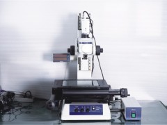 株式会社ミツトヨ製工具顕微鏡